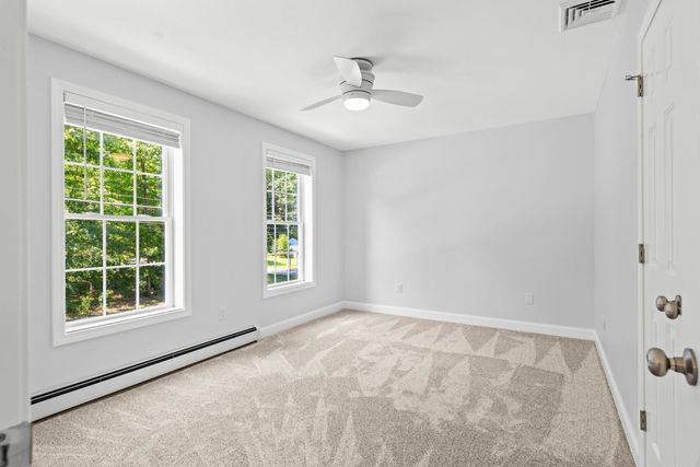 14 Davis Road, Merrimack, NH 03054