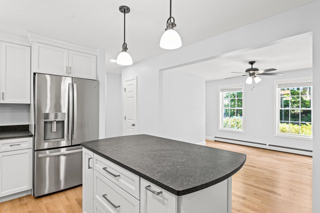 14 Davis Road, Merrimack, NH 03054