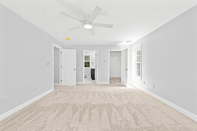 14 Davis Road, Merrimack, NH 03054
