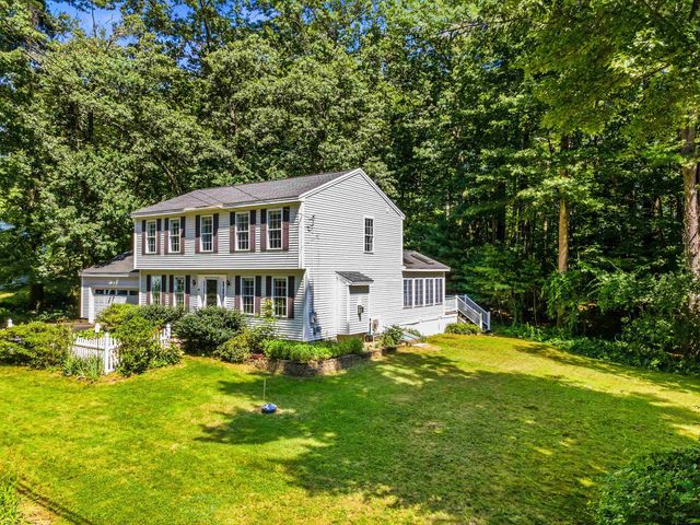 14 Davis Road, Merrimack, NH 03054