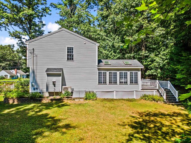 14 Davis Road, Merrimack, NH 03054