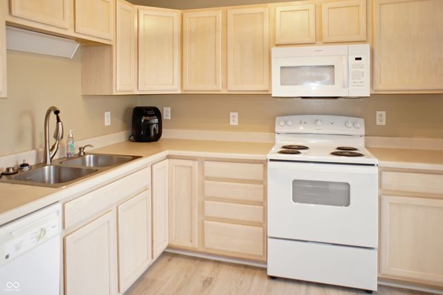 4805 Kelvington Drive, Indianapolis, IN 46254