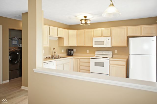 4805 Kelvington Drive, Indianapolis, IN 46254