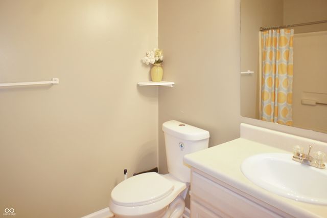 4805 Kelvington Drive, Indianapolis, IN 46254