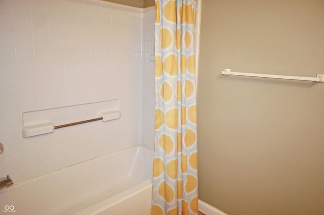 4805 Kelvington Drive, Indianapolis, IN 46254