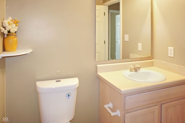 4805 Kelvington Drive, Indianapolis, IN 46254