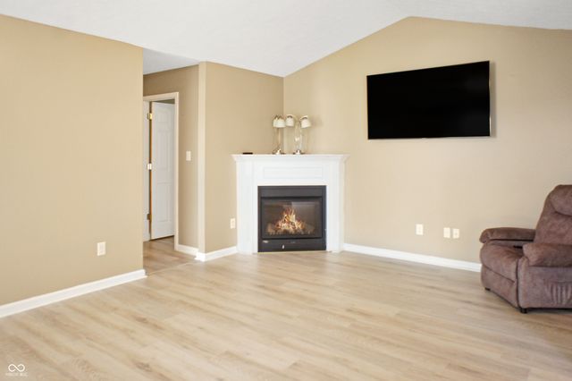 4805 Kelvington Drive, Indianapolis, IN 46254