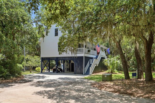 718 Sandpiper Ridge, Edisto Beach, SC 29438