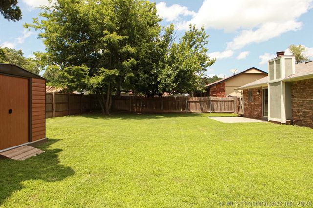 786 N Zenith Avenue, Tulsa, OK 74127