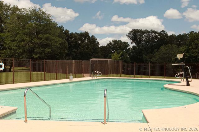 786 N Zenith Avenue, Tulsa, OK 74127