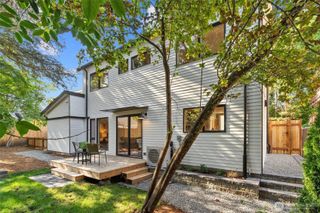2307 N 135th Street, Seattle, WA 98133