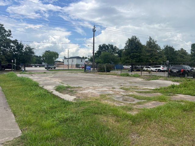 408 75th Street, Houston, TX 77011
