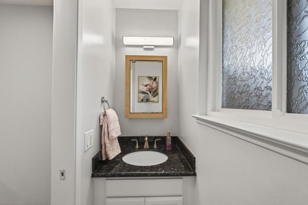Image 15 of property listing at 5025 Pine Tree Terrace, Campbell, CA 95008