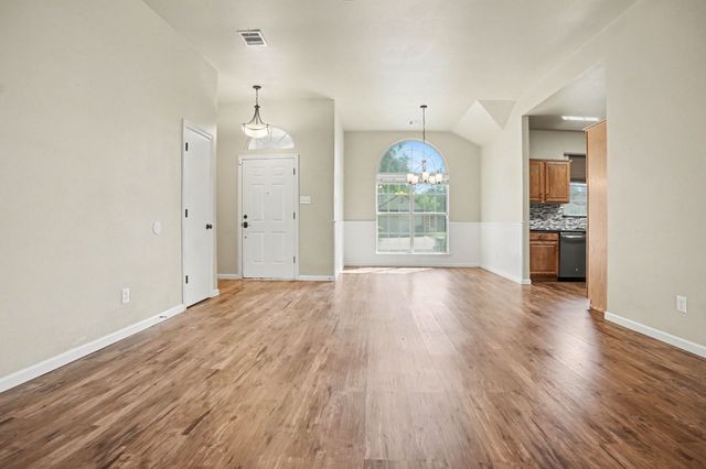 307 Modene Avenue, Waxahachie, TX 75165