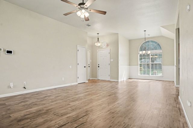307 Modene Avenue, Waxahachie, TX 75165