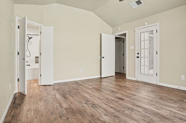 307 Modene Avenue, Waxahachie, TX 75165