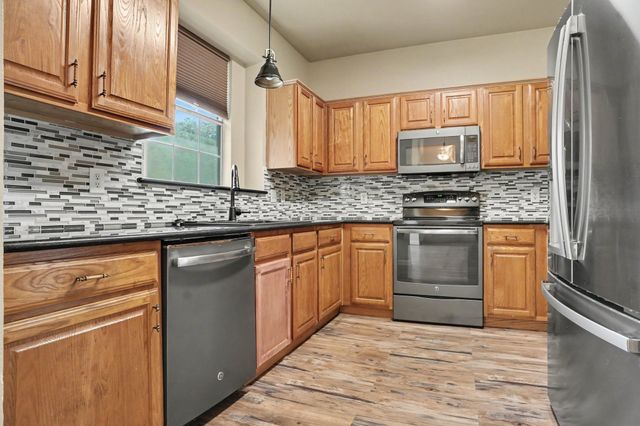307 Modene Avenue, Waxahachie, TX 75165
