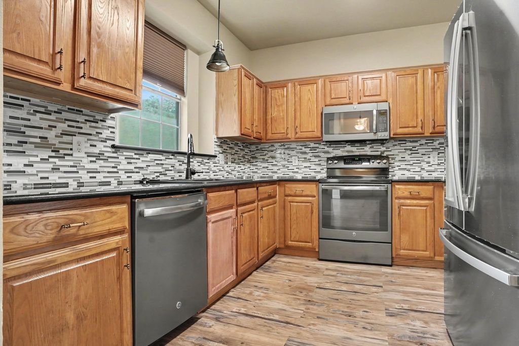 307 Modene Avenue, Waxahachie, TX 75165 — photo 4