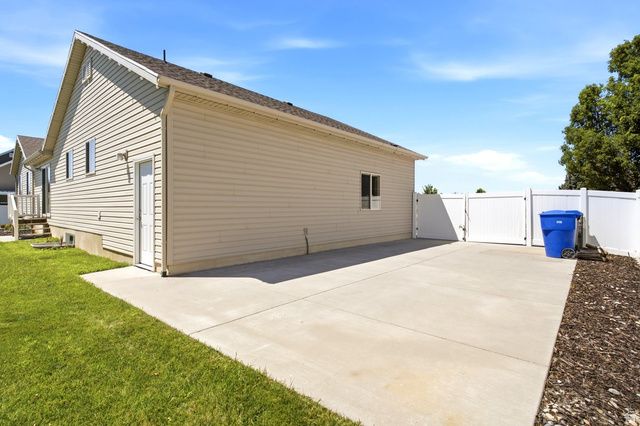4883 W 175 N, West Point, UT 84015