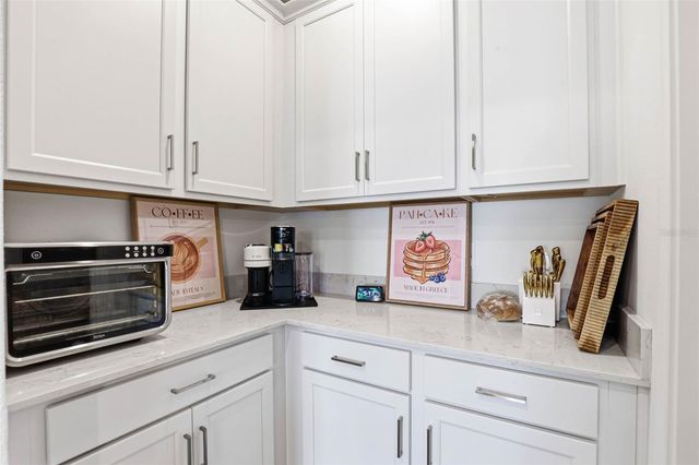 18351 SERENE LAKE LOOP, Lutz, FL 33548