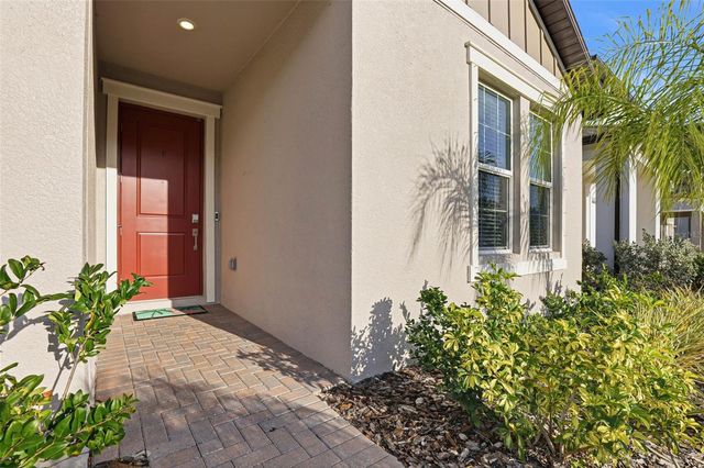 18351 SERENE LAKE LOOP, Lutz, FL 33548