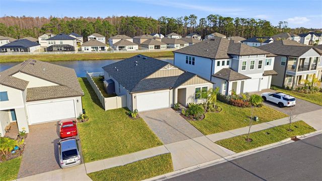18351 SERENE LAKE LOOP, Lutz, FL 33548