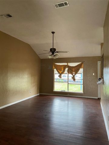 5122 Kent Drive, Pasadena, TX 77505