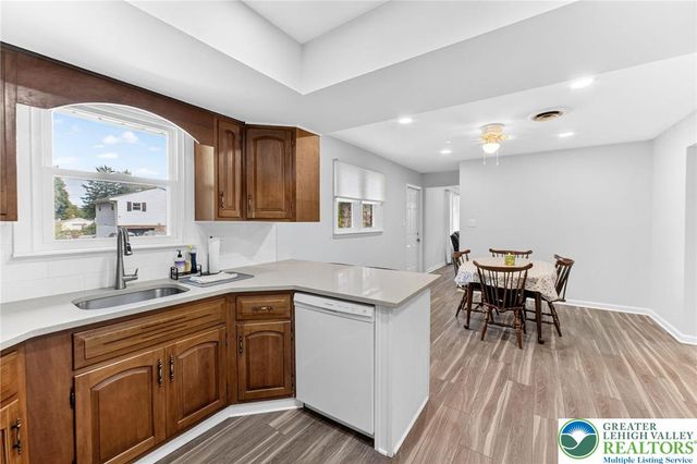 1305 Statten Avenue, Hanover Twp, PA 18017