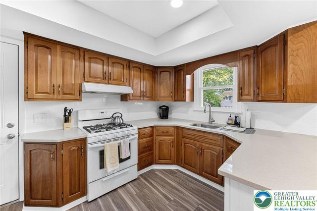 1305 Statten Avenue, Hanover Twp, PA 18017