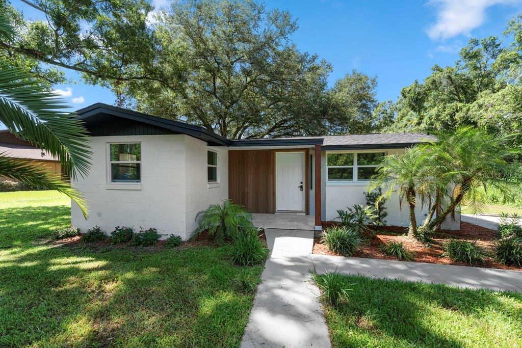 1011 W 16TH STREET, Sanford, FL 32771