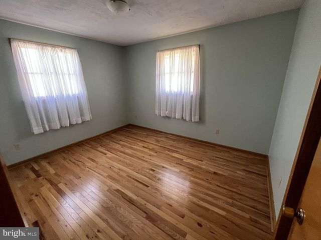 1064 PINE ST, Lavale, MD 21502