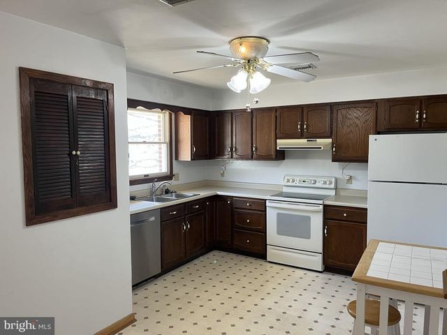 1064 PINE ST, Lavale, MD 21502