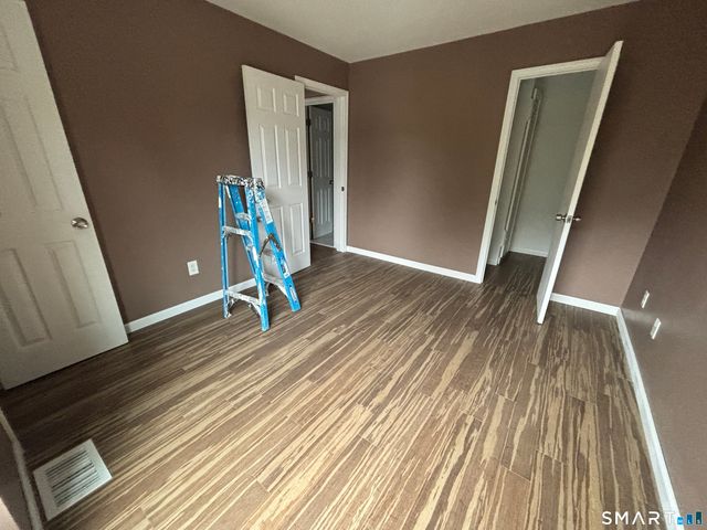 1 Birch Lane A, East Haven, CT 06513