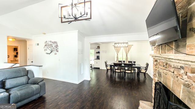 409 Fairington Lane, Canton, GA 30115
