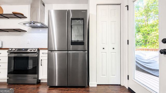 409 Fairington Lane, Canton, GA 30115
