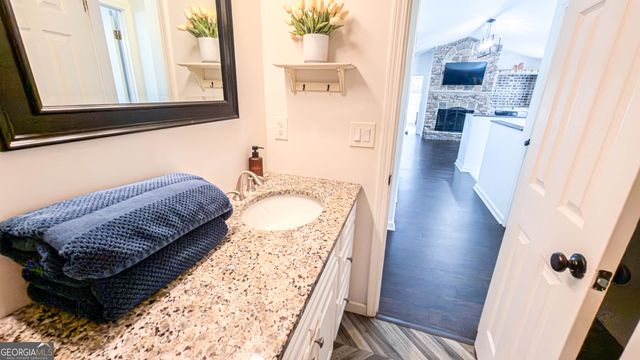 409 Fairington Lane, Canton, GA 30115