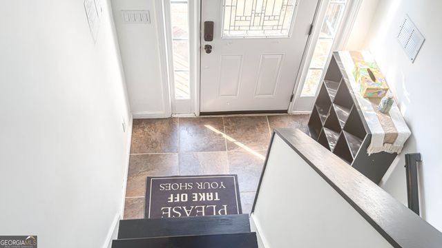 409 Fairington Lane, Canton, GA 30115