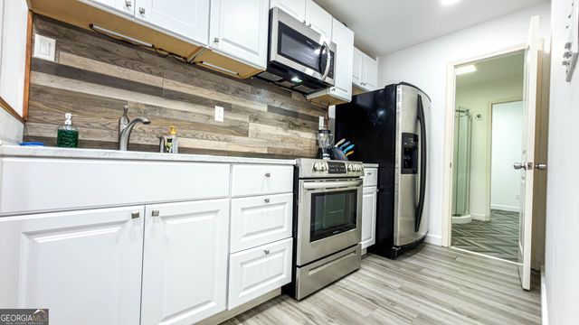 409 Fairington Lane, Canton, GA 30115