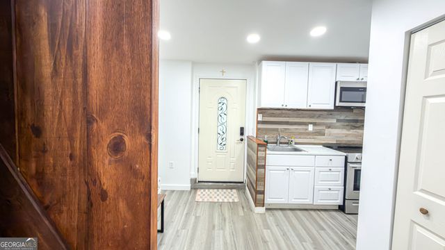 409 Fairington Lane, Canton, GA 30115