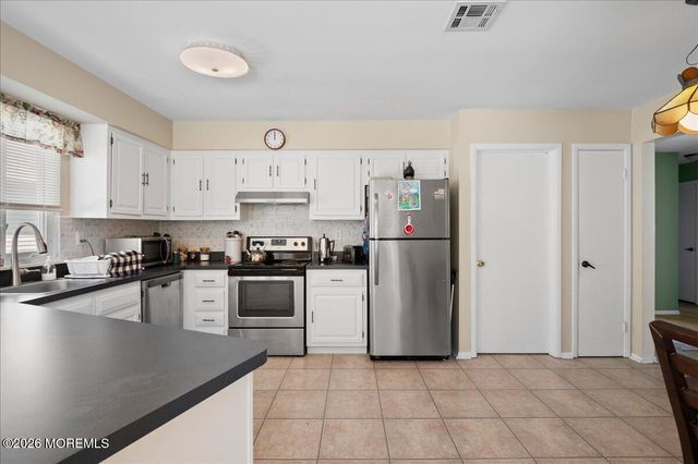 84 Everest Drive S, Brick, NJ 08724