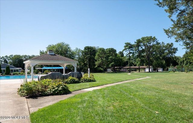 84 Everest Drive S, Brick, NJ 08724