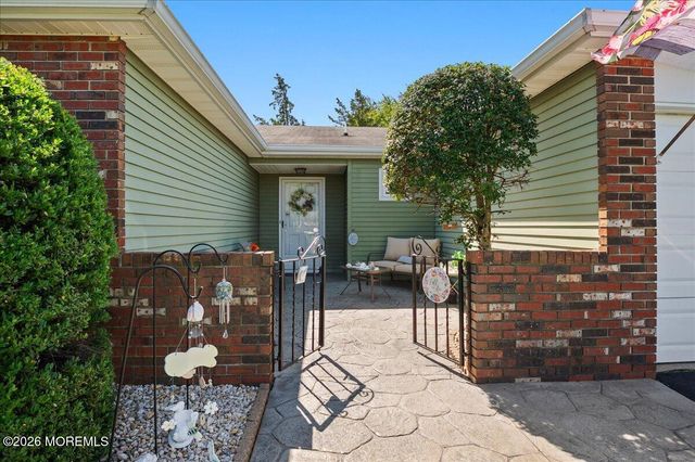 84 Everest Drive S, Brick, NJ 08724