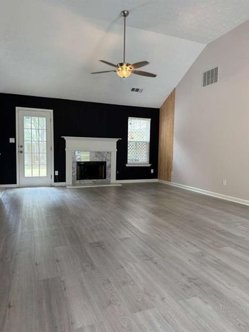 907 Keldron Court, Lawrenceville, GA 30045