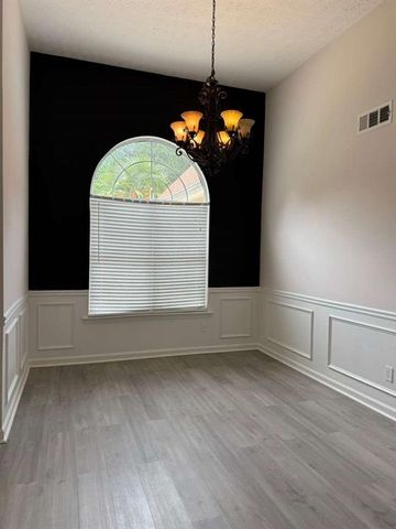 907 Keldron Court, Lawrenceville, GA 30045