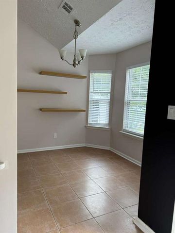 907 Keldron Court, Lawrenceville, GA 30045