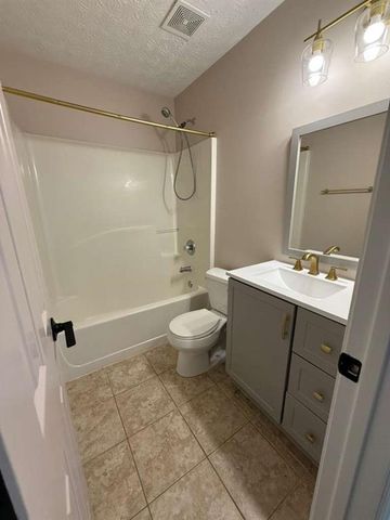 907 Keldron Court, Lawrenceville, GA 30045