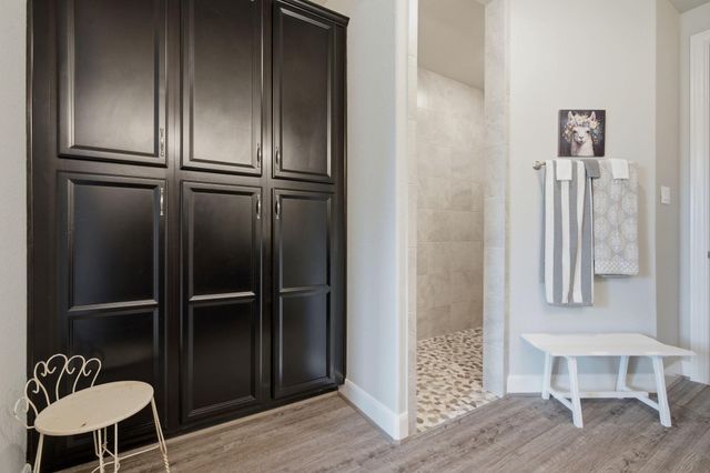 5758 Lakeside Villas Court, Conroe, TX 77304