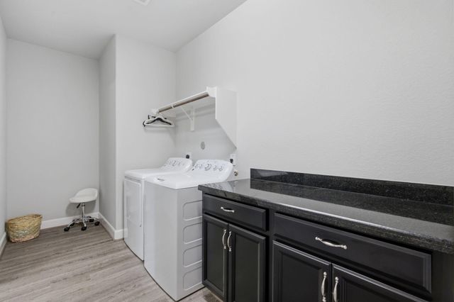 5758 Lakeside Villas Court, Conroe, TX 77304