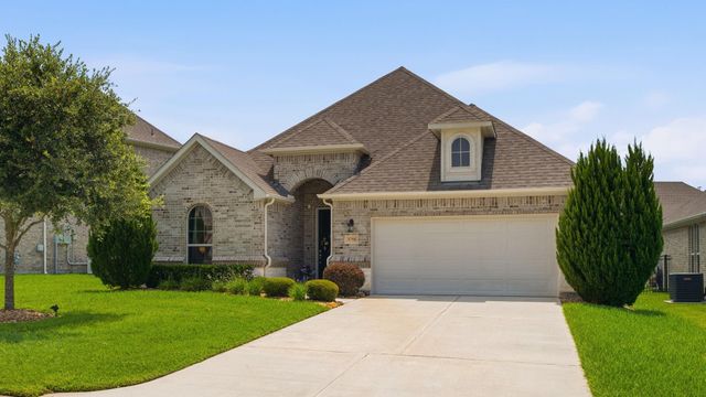 5758 Lakeside Villas Court, Conroe, TX 77304