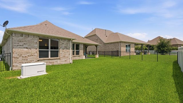 5758 Lakeside Villas Court, Conroe, TX 77304